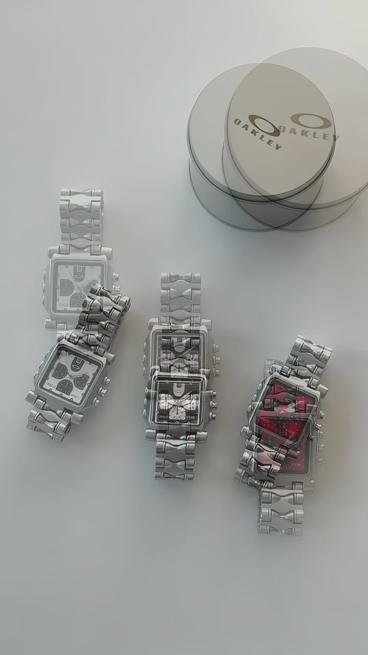 Oakley Minute Machine Watch – Silver / Red Dial